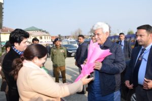 Lt Governor inaugurates Annual Youth Festival 'Sonzal-2022' at University of Kashmir