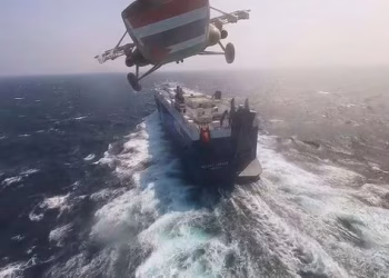 Houthis Set to Resume Missile, Drone Attacks on Shipping, Israel