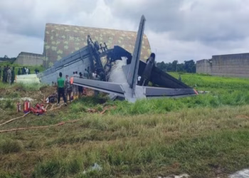 IAF AN-32 aircraft crashes during landing at Jorhat airbase