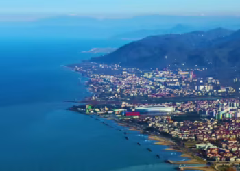 India Issues Advisory for Citizens Taking Up Jobs on Vessels in Conflict-Hit Black Sea Region
